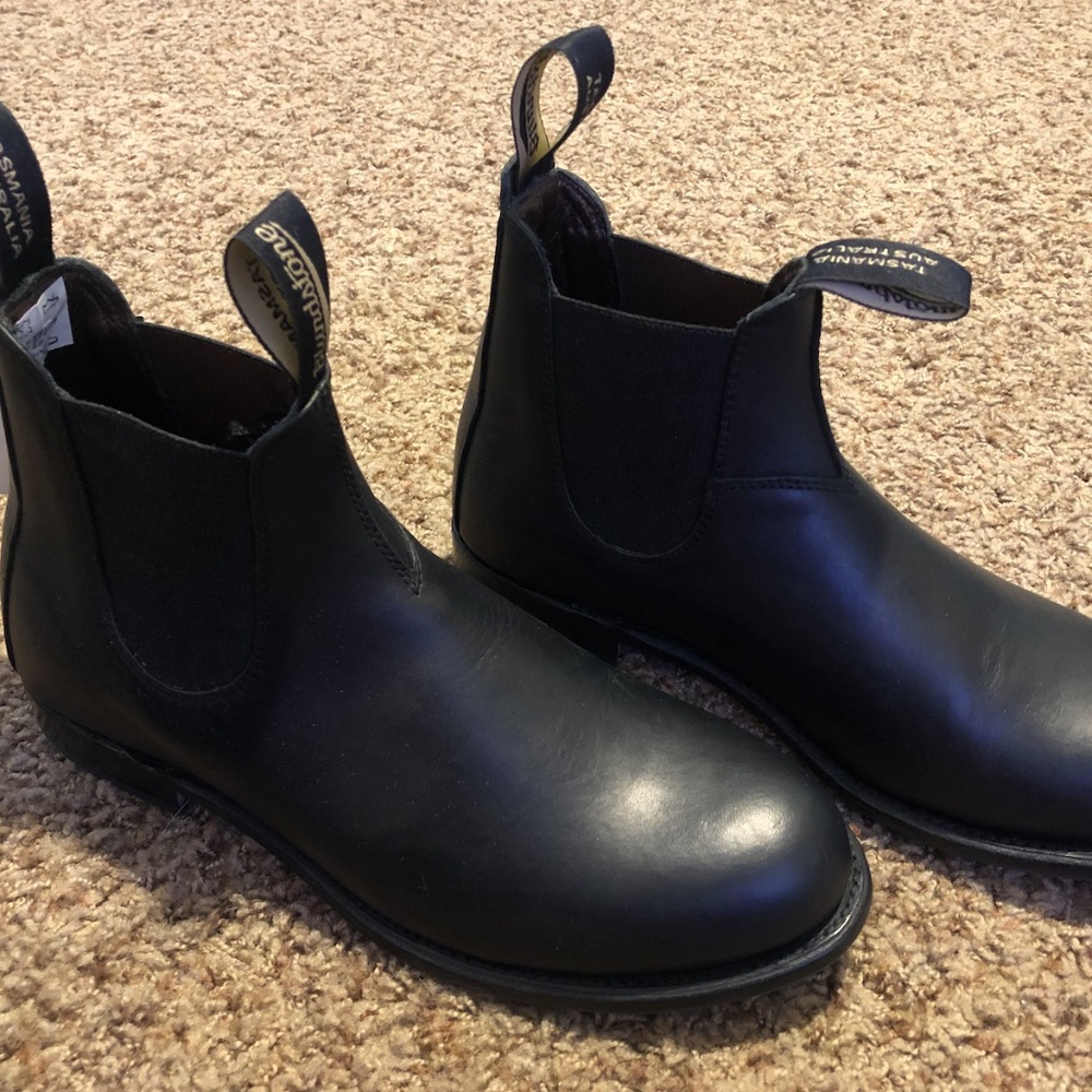 NEW Black Blundstone Boots